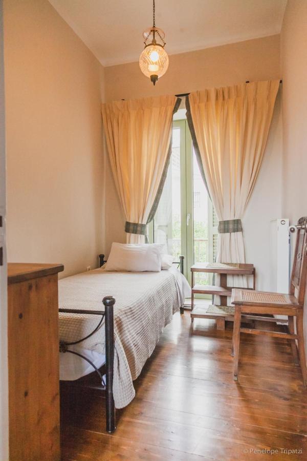Zacharoulas Katikies Amarynthos Bagian luar foto