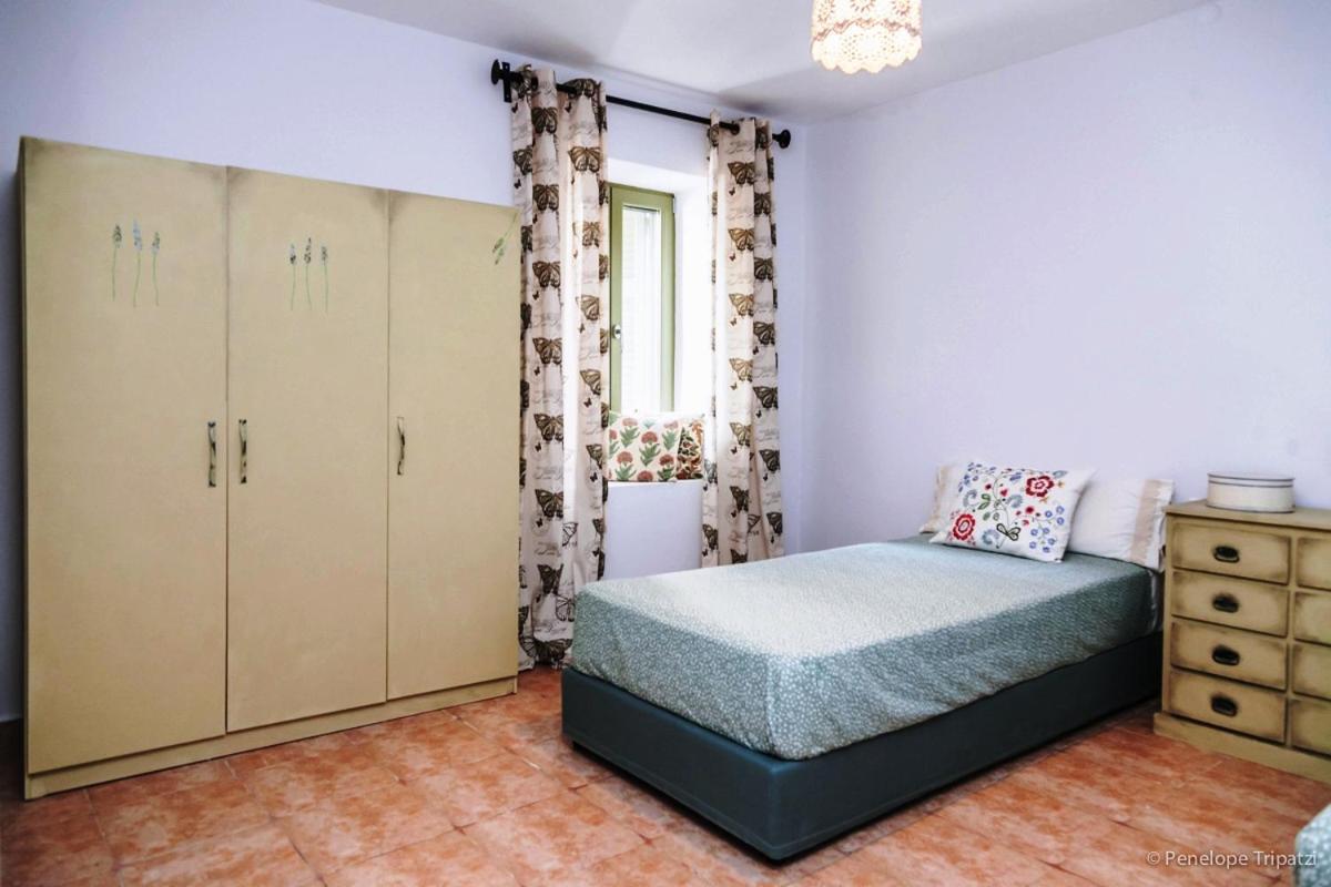 Zacharoulas Katikies Amarynthos Bagian luar foto
